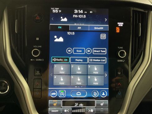 Used 2023 Subaru Outback Premium AWD/4WD image 24
