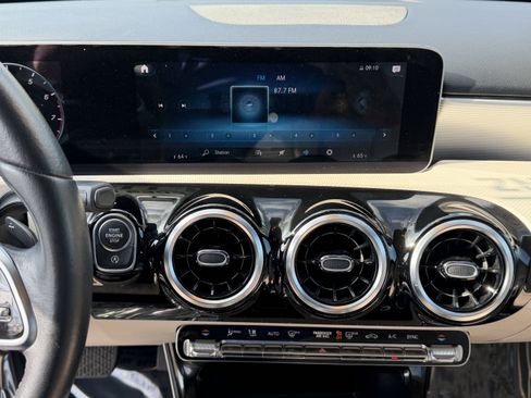 Certified 2020 Mercedes-Benz A 220 A 220 image 27