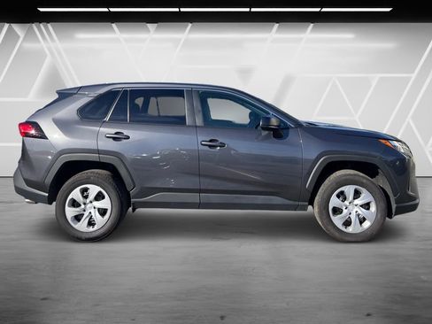 Used 2024 Toyota RAV4 LE image 4