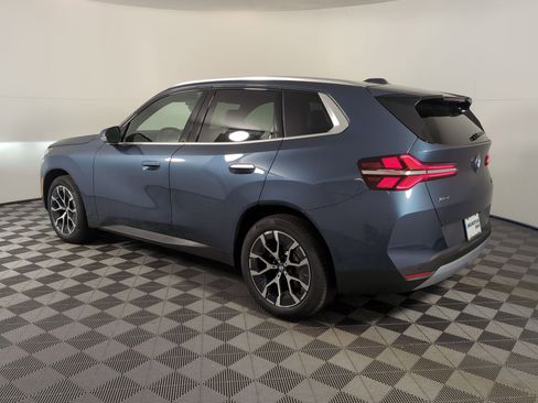 Used 2026 BMW X3 xDrive30 w/ Convenience Package AWD/4WD image 3