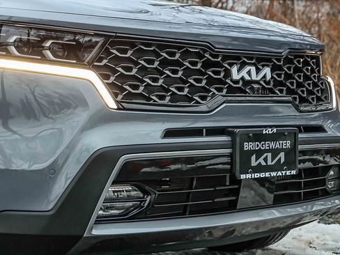 Certified 2023 Kia Sorento SX Prestige image 28