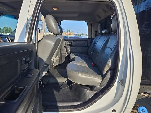 Used 2014 RAM 3500 Tradesman w/ Max Tow Package image 10