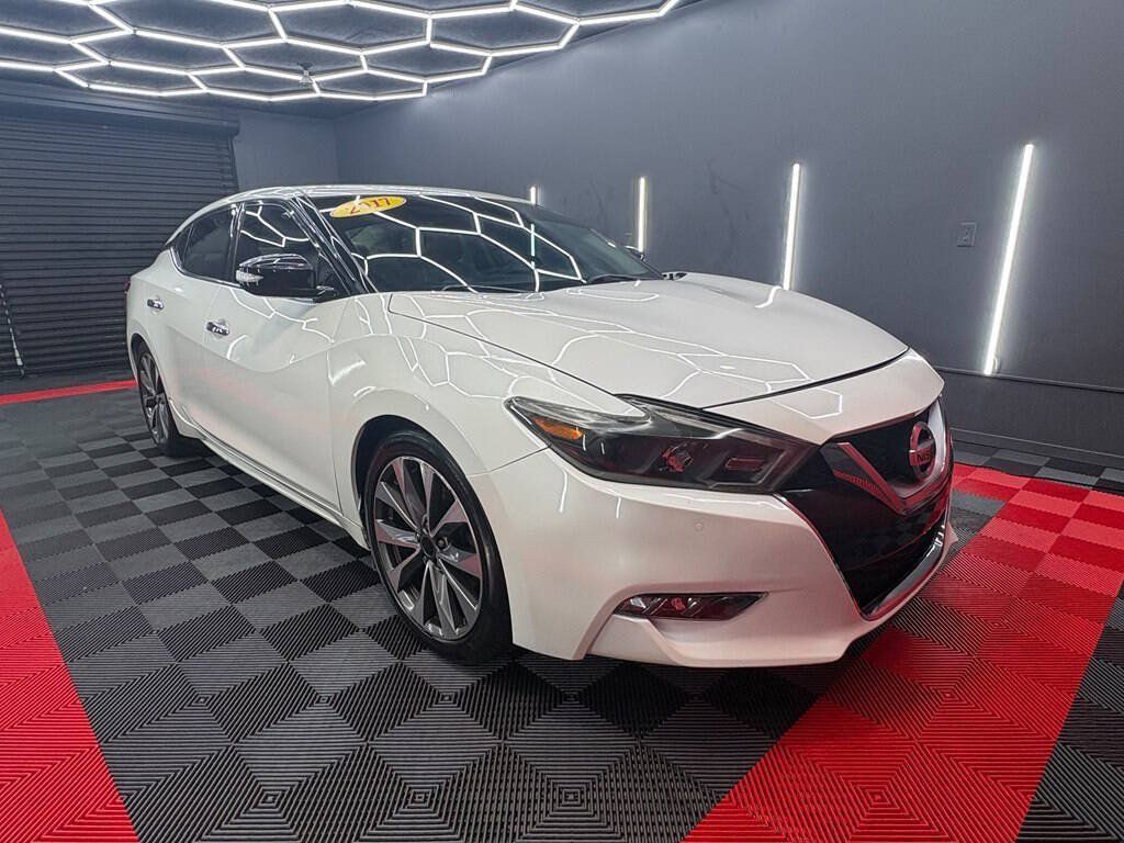 Used 2017 Nissan Maxima 3.5 SV FWD image 2
