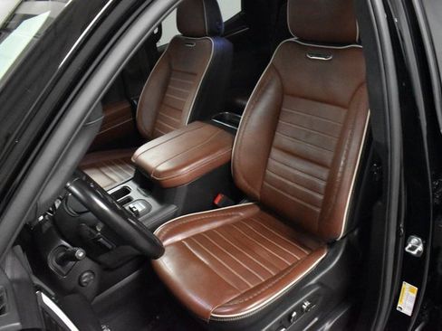 Used 2023 GMC Sierra 1500 Denali Ultimate image 12