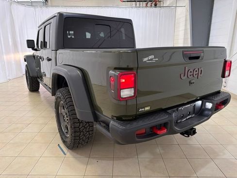 Used 2022 Jeep Gladiator Rubicon w/ Cold Weather Group AWD/4WD image 4
