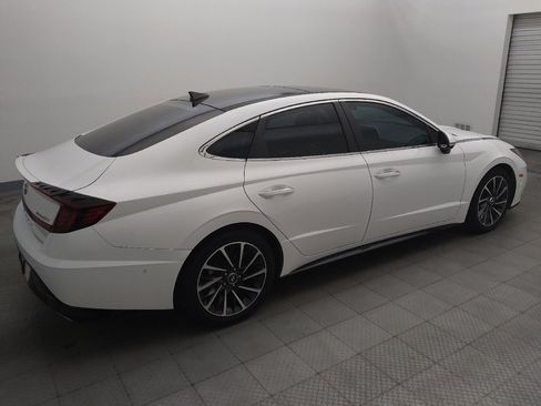 Used 2022 Hyundai Sonata Limited w/ Cargo Package FWD image 10
