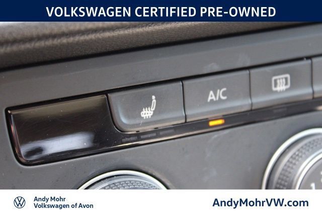 Used 2022 Volkswagen Taos SE w/ Panoramic Sunroof Package AWD/4WD image 41