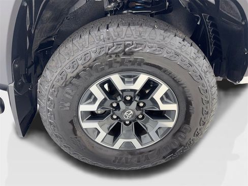 Used 2023 Toyota Tacoma 4x4 Double Cab image 82