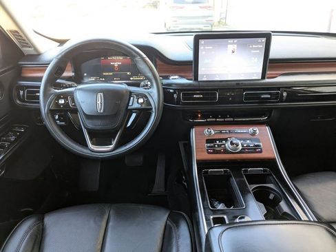 Used 2024 Lincoln Aviator Reserve image 29