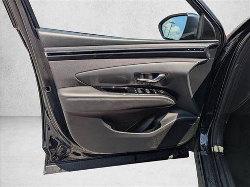 Used 2023 Hyundai Tucson Limited AWD/4WD image 23