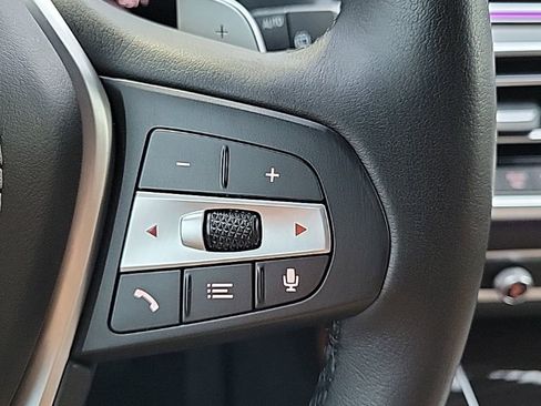 Used 2020 BMW X5 xDrive40i w/ Premium Package image 29