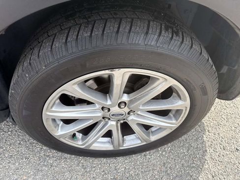 Used 2017 Ford Explorer Limited w/ Equipment Group 301A image 12