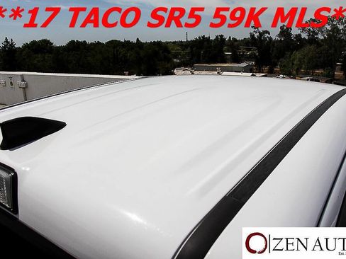 Used 2017 Toyota Tacoma SR5 w/ Tow Package RWD image 14