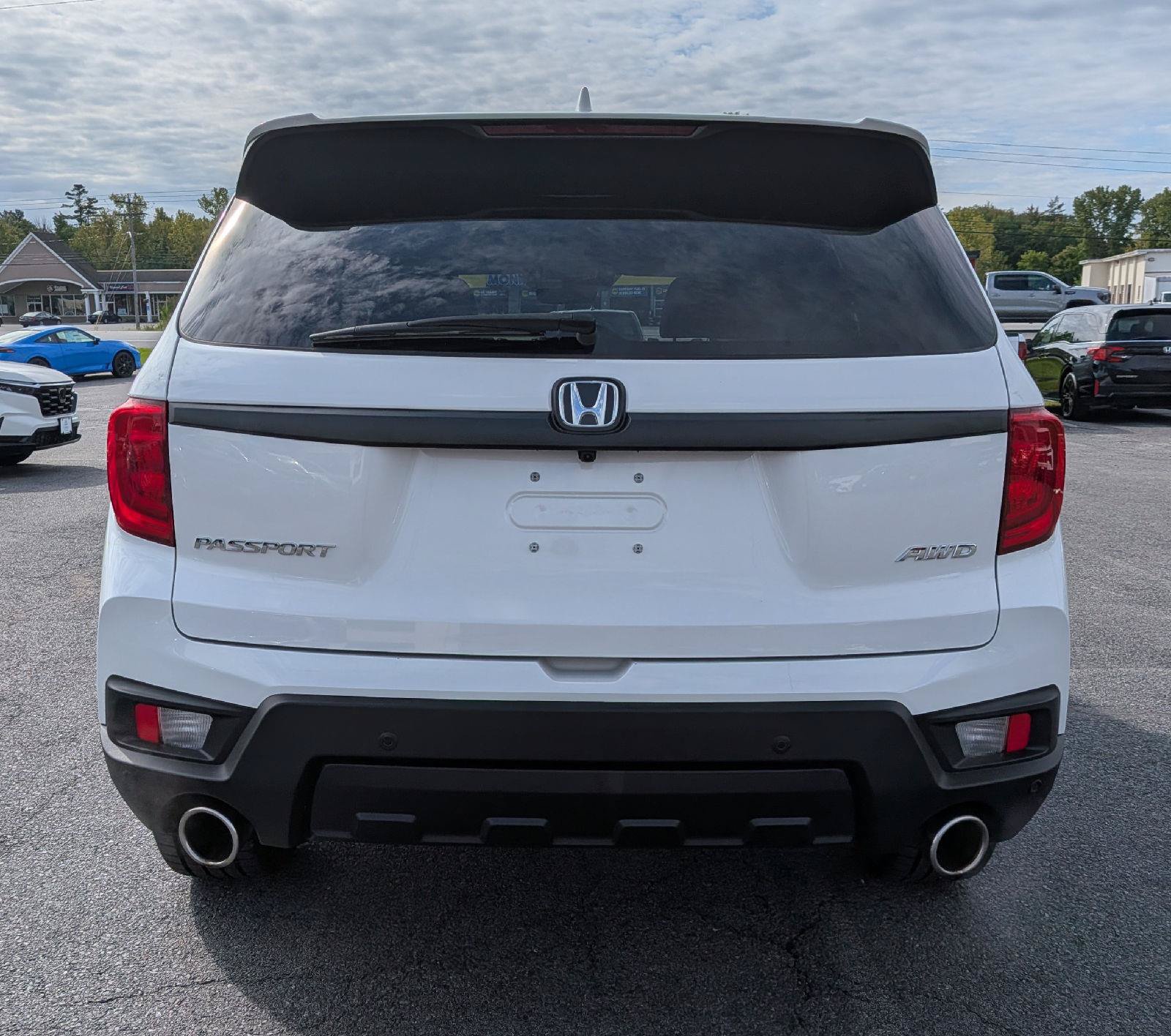 Certified 2023 Honda Passport EX-L image 9