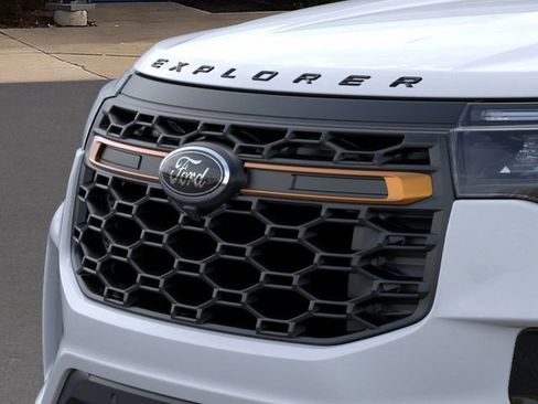 New 2026 Ford Explorer Tremor w/ Tremor Ultimate Package AWD/4WD image 17