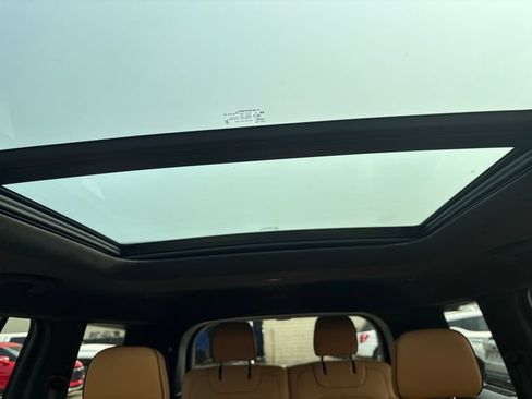 Used 2025 Jeep Grand Cherokee L Summit AWD/4WD image 15