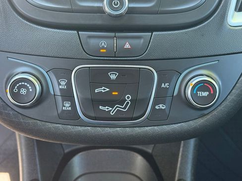 Used 2022 Chevrolet Malibu LS w/ LPO, Floor Liner Package FWD image 19