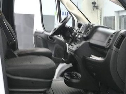 Used 2023 RAM ProMaster 2500 image 10