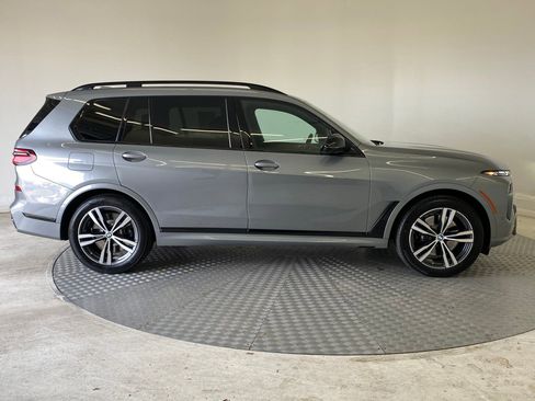 Used 2025 BMW X7 M60i w/ Executive Package image 8