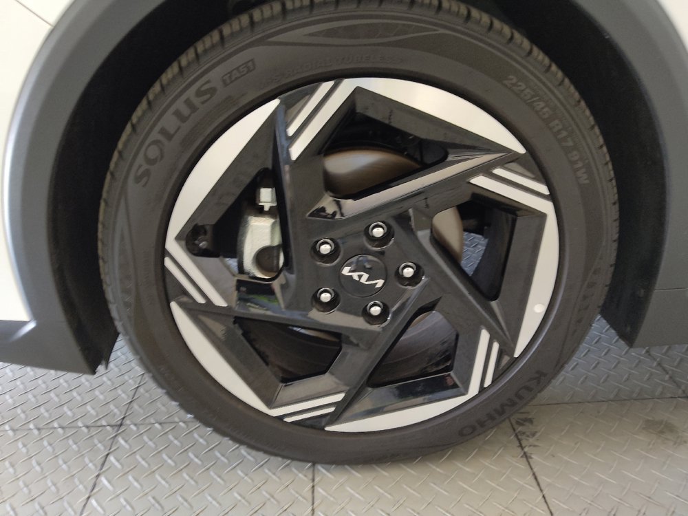 Used 2025 Kia K4 EX FWD image 31