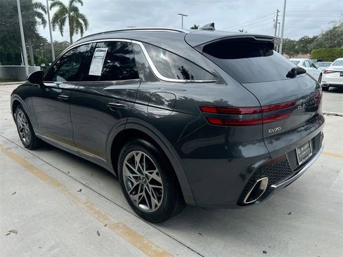 Used 2023 Genesis GV70 2.5T w/ Select Package image 5