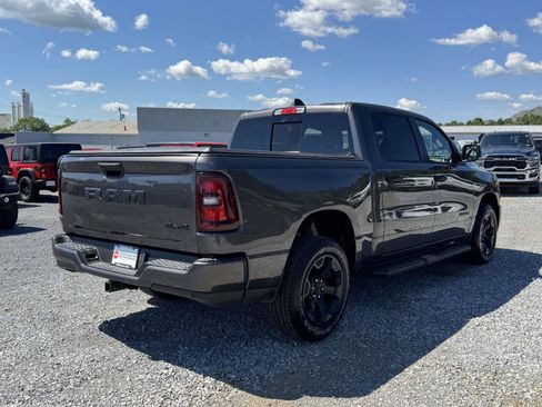 New 2026 RAM 1500 Express AWD/4WD image 24
