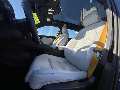 Used 2023 Polestar Polestar 2 w/ Pilot Pack AWD/4WD image 25