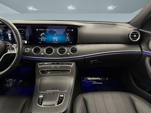 Used 2023 Mercedes-Benz E 350 Sedan image 15