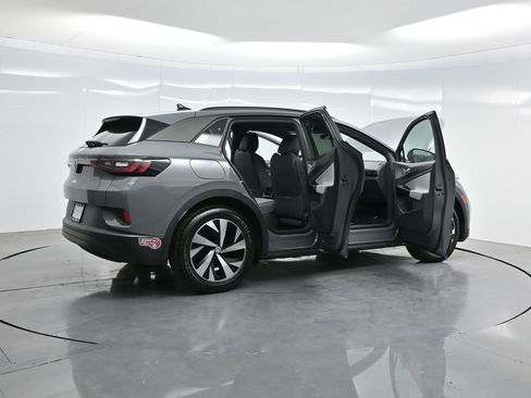 Used 2023 Volkswagen ID.4 Pro RWD image 5