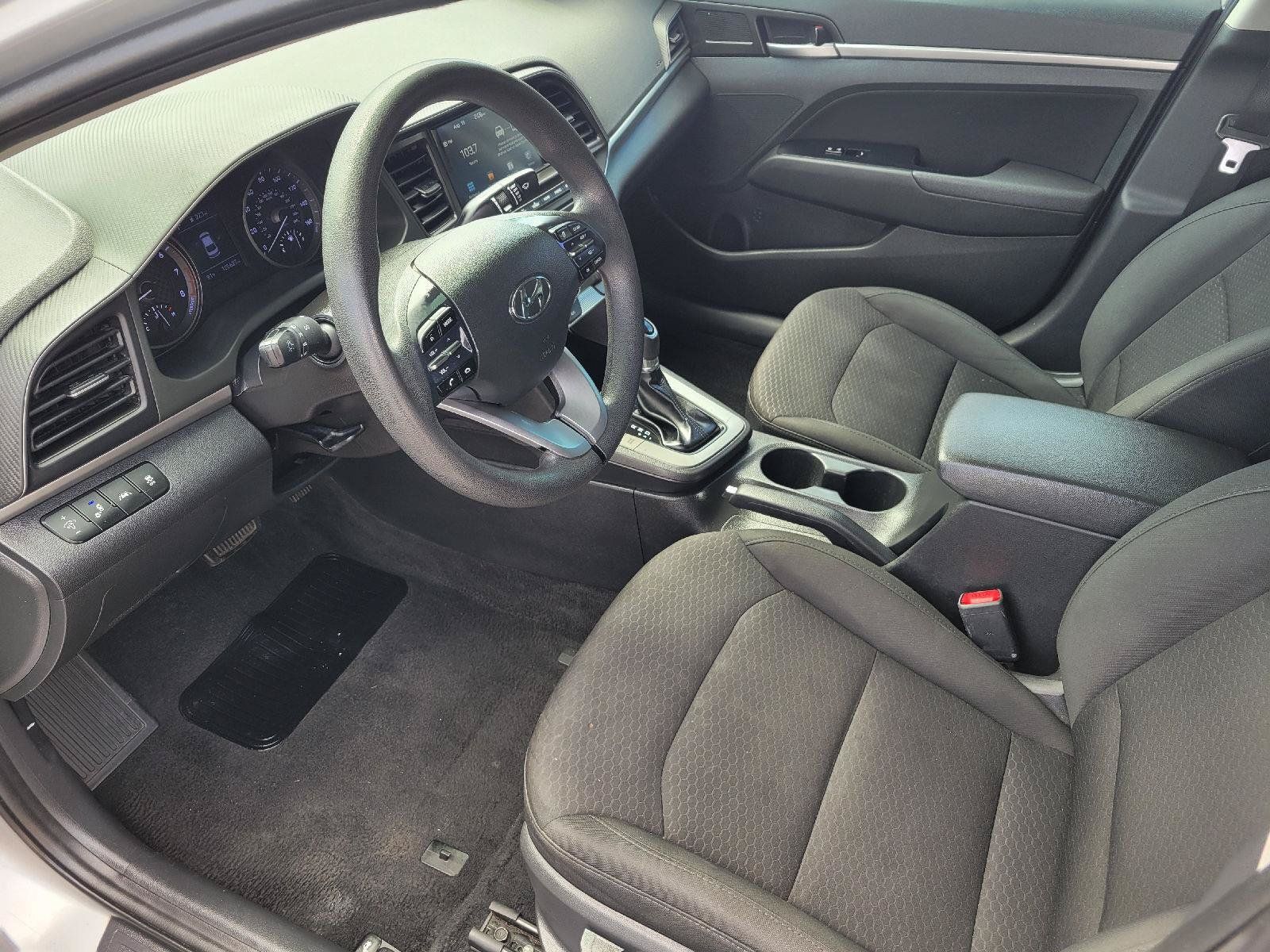 Used 2019 Hyundai Elantra SEL w/ Cargo Package FWD image 5