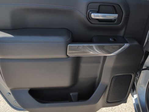 Used 2020 GMC Sierra 1500 AT4 w/ AT4 Premium Package image 18