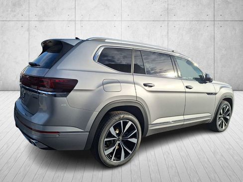 New 2026 Volkswagen Atlas SEL Premium R-Line image 5