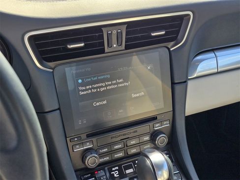 Used 2018 Porsche 911 Carrera image 20