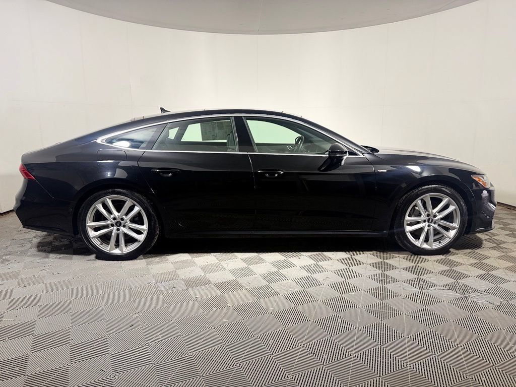 Used 2021 Audi A7 e Premium Plus w/ Interior Protection Package AWD/4WD image 8