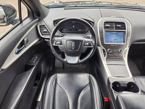 Used 2020 Lincoln Nautilus Premier w/ Equipment Group 101A AWD/4WD image 17