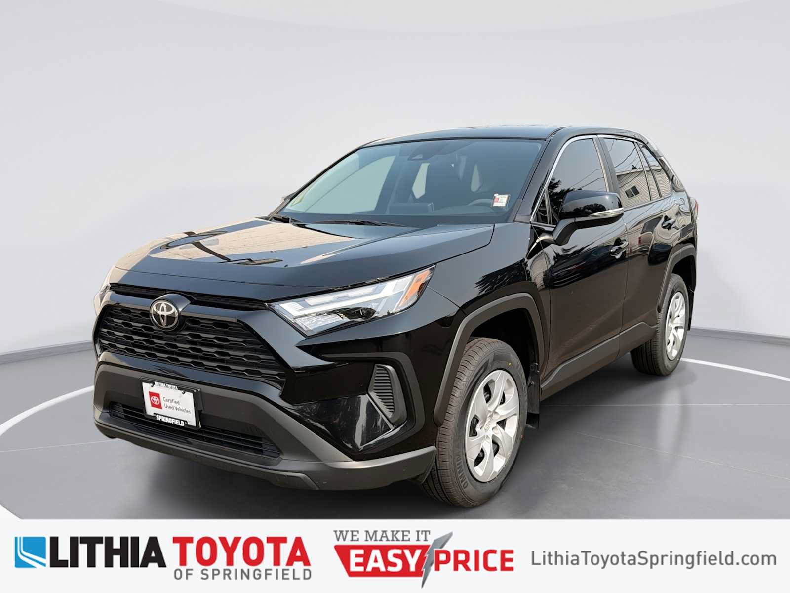 Certified 2024 Toyota RAV4 LE AWD/4WD image 1