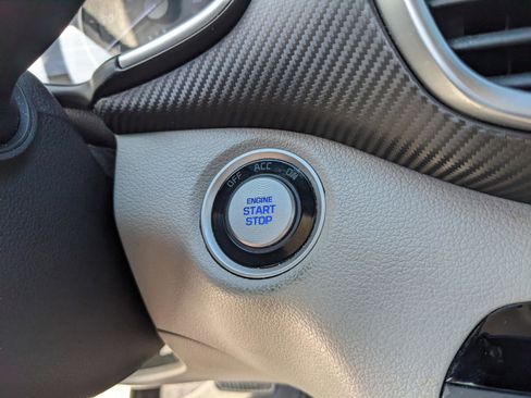 Used 2019 Hyundai Tucson SEL image 18