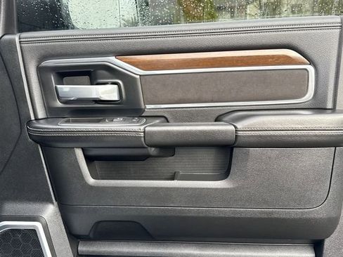 Used 2022 RAM 2500 Laramie image 27