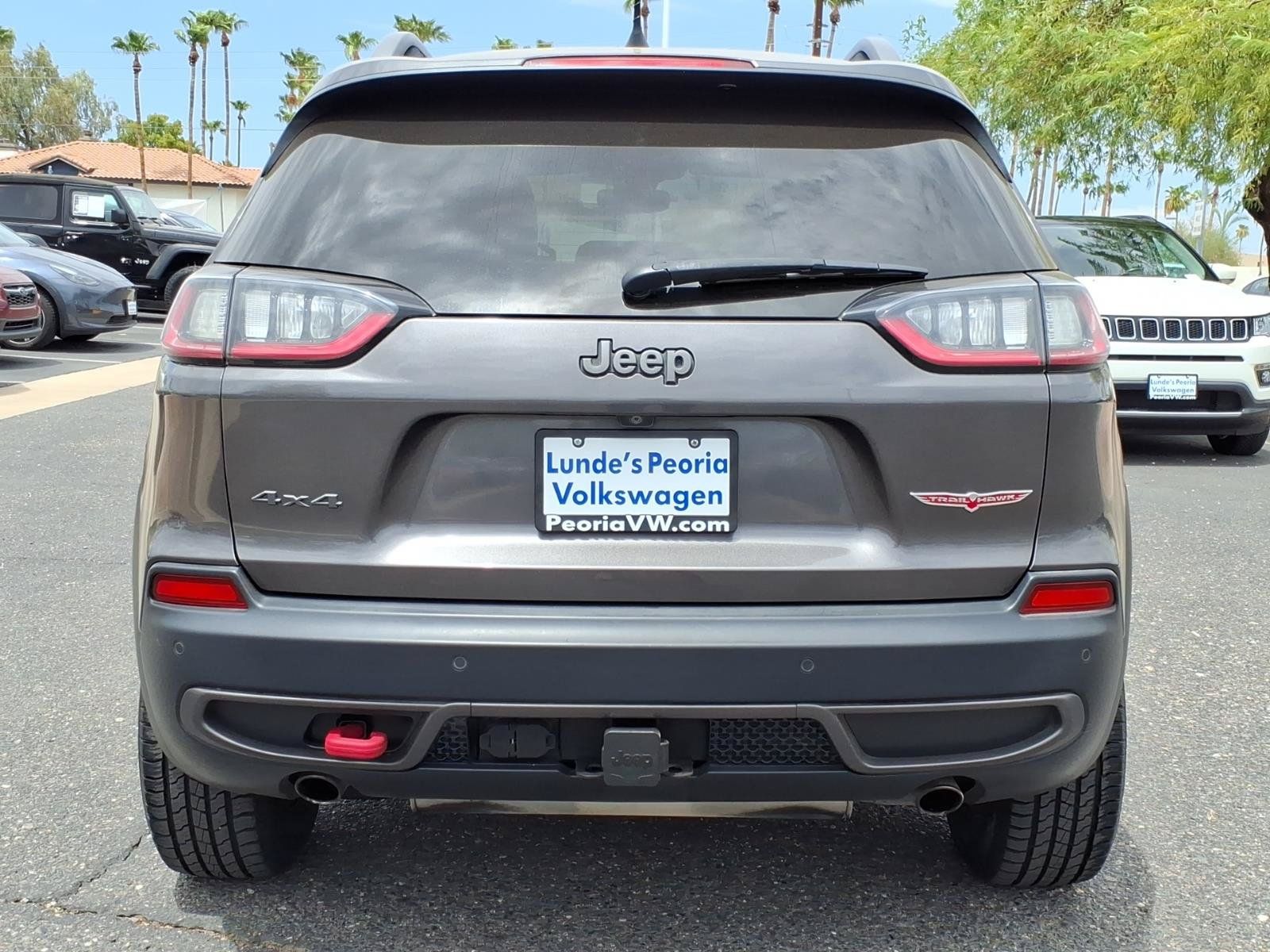 Used 2019 Jeep Cherokee Trailhawk w/ Comfort/Convenience Group AWD/4WD image 6
