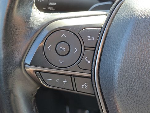 Used 2023 Toyota Camry SE image 10