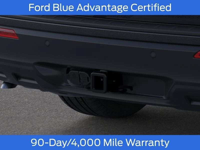 Used 2026 Ford Explorer Active AWD/4WD image 24