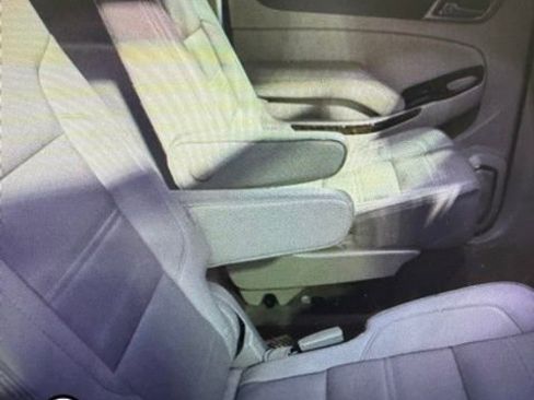 Used 2016 GMC Yukon XL Denali w/ Open Road Package image 11