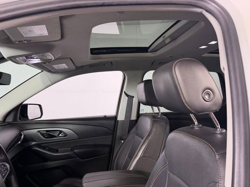 Used 2020 Chevrolet Traverse Premier w/ Redline Edition FWD image 25