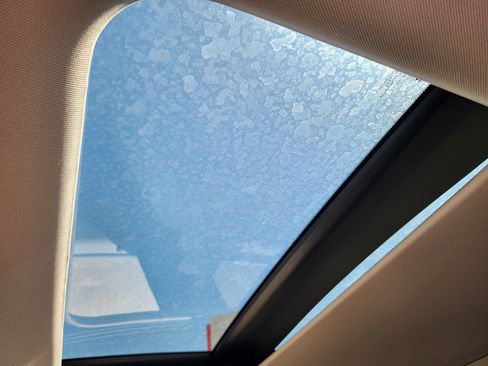 New 2025 Mitsubishi Outlander SE image 18