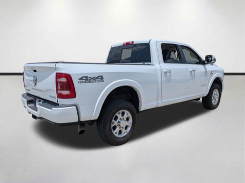 Used 2022 RAM 2500 Laramie AWD/4WD image 4