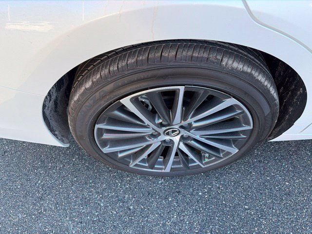 Used 2023 Lexus ES 250 w/ Premium Package AWD/4WD image 17