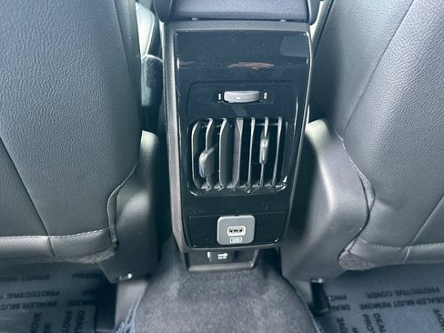 New 2026 Jeep Compass Latitude image 15