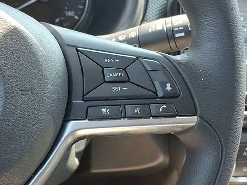 Certified 2024 Nissan Kicks SV FWD image 23