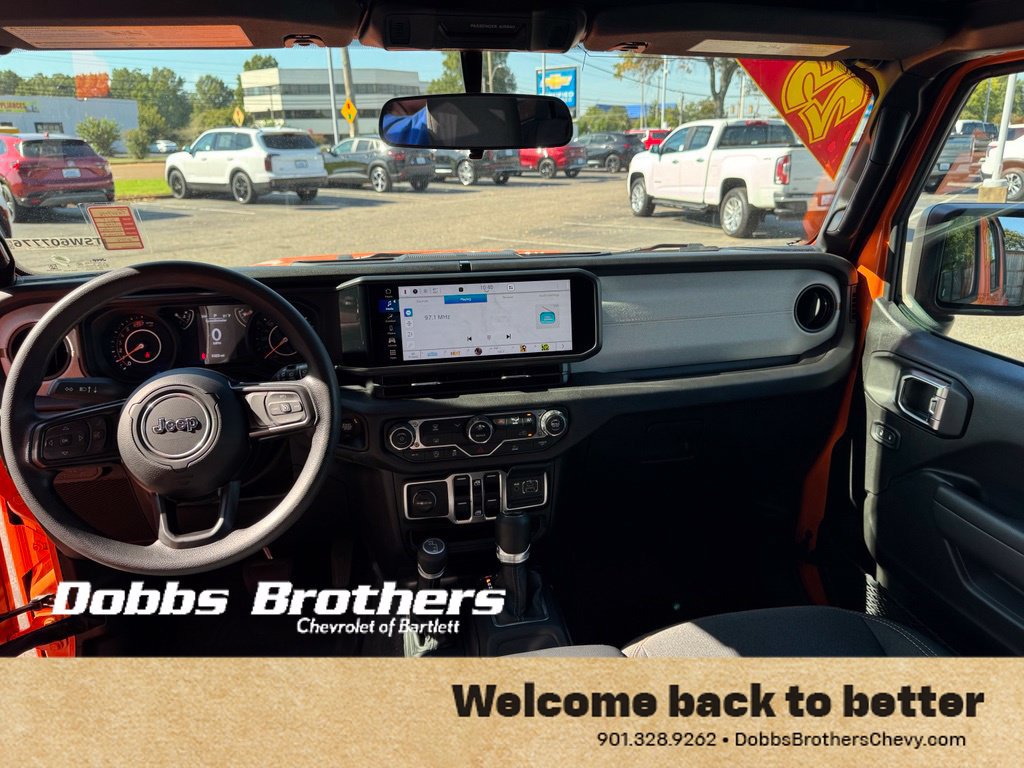 Used 2025 Jeep Wrangler Unlimited Sport AWD/4WD image 13
