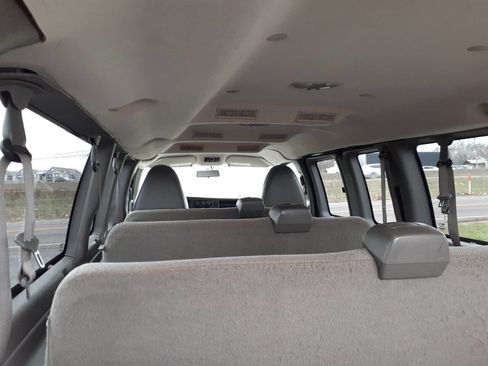 Used 2014 Chevrolet Express 3500 LT w/ LT Preferred Equipment Group image 21